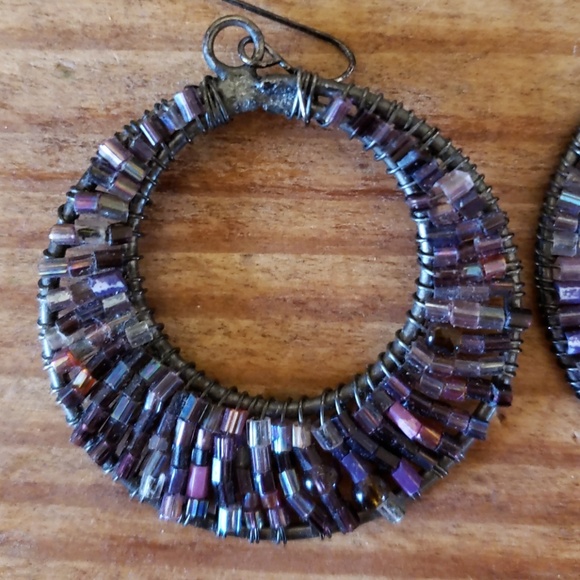 Earings - Picture 2 of 2